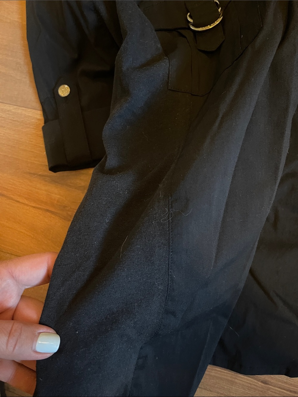 Woman’s Black Button-Up Anne Klein Shirt with gold Detail, stretch sides. - Picture 5 of 6